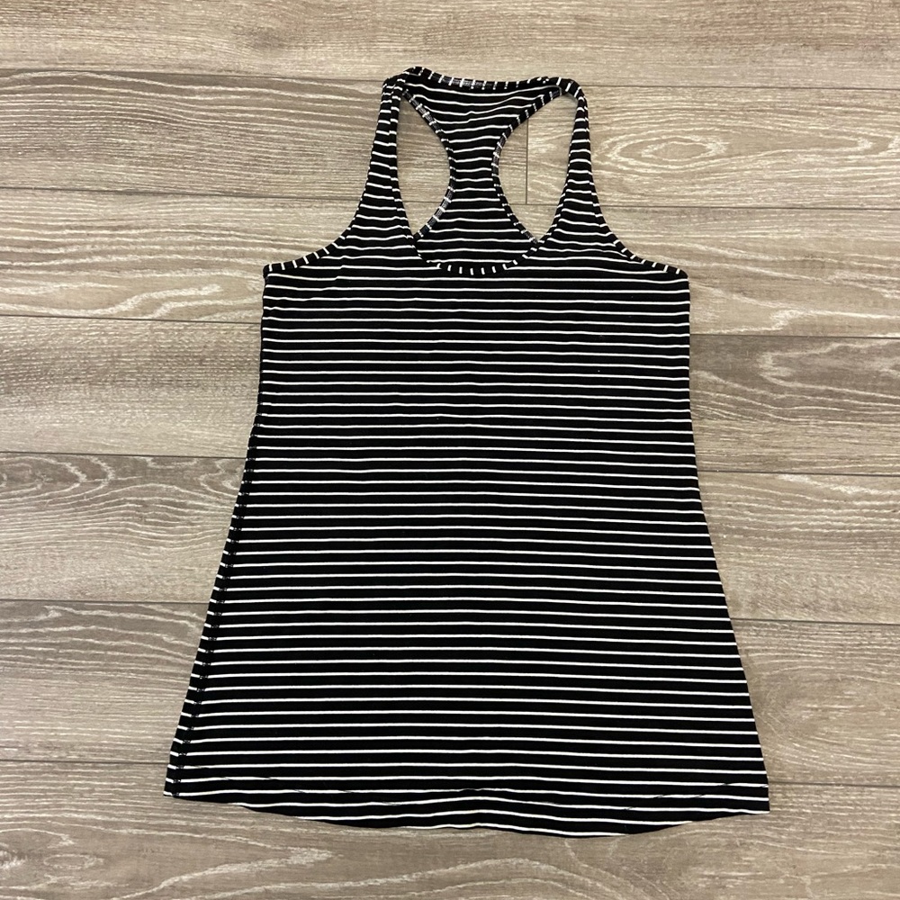 Lululemon CRB tank